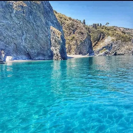 Hotel Le Grotte Patti